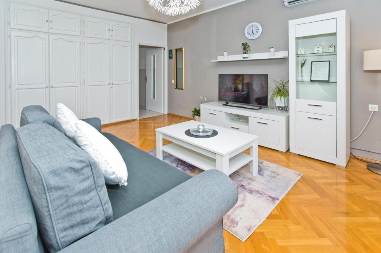 Villa Milton Luxe Hvar Hvar Town Exteriör bild