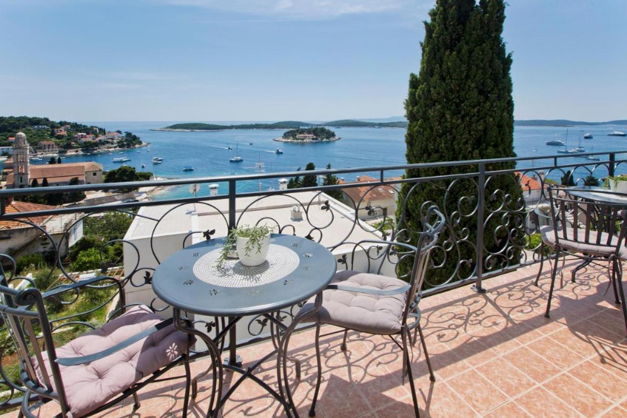 Villa Milton Luxe Hvar Hvar Town Exteriör bild