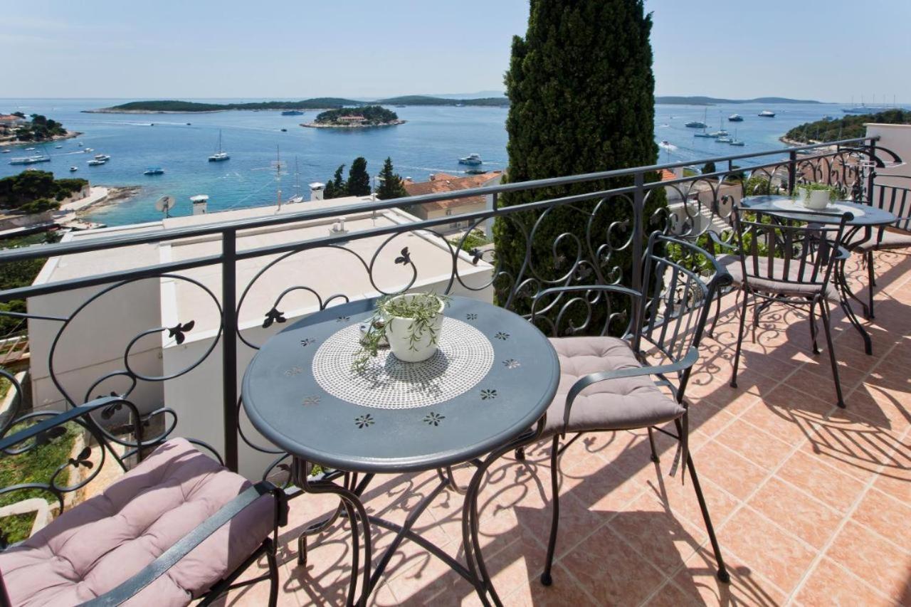 Villa Milton Luxe Hvar Hvar Town Exteriör bild